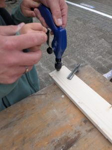 JoerißenKultur: Bau einen Vogel-Nistkasten!